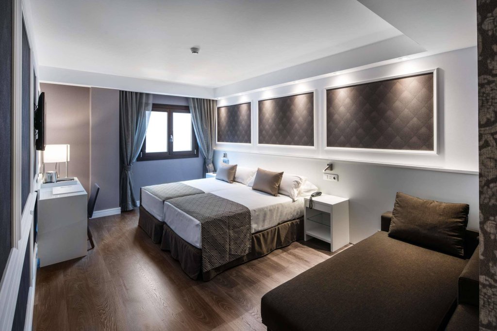 Фото Catalonia Magdalenes Barcelona