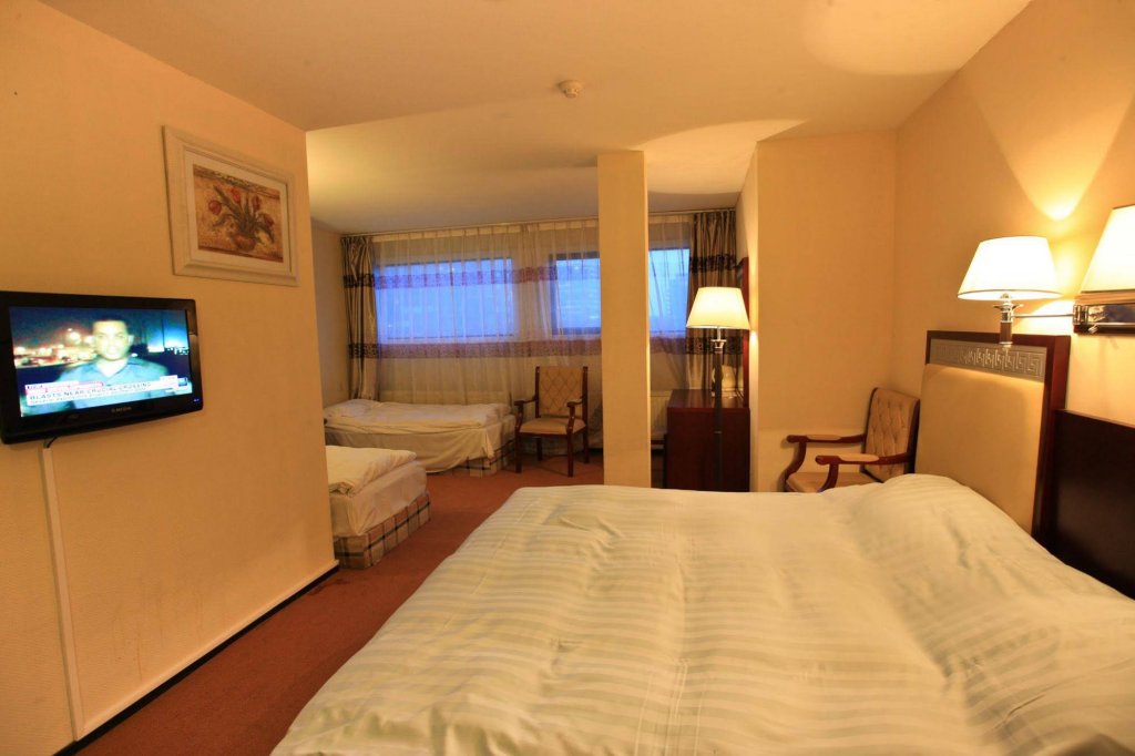 Фото New Ocean Paradise Hotel