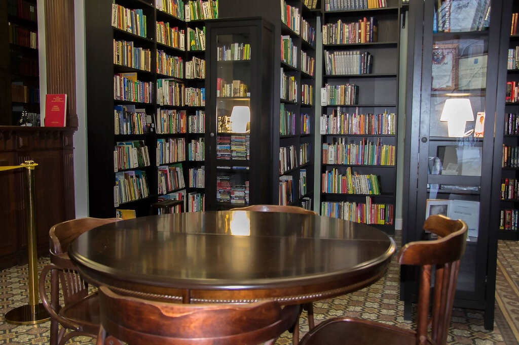 Biblioteca Межпоселенческая библиотека Выборгского района, , foto