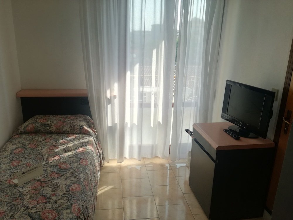 Фото Отель Heron