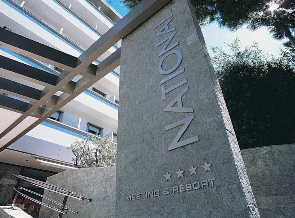 Фото National Hotel