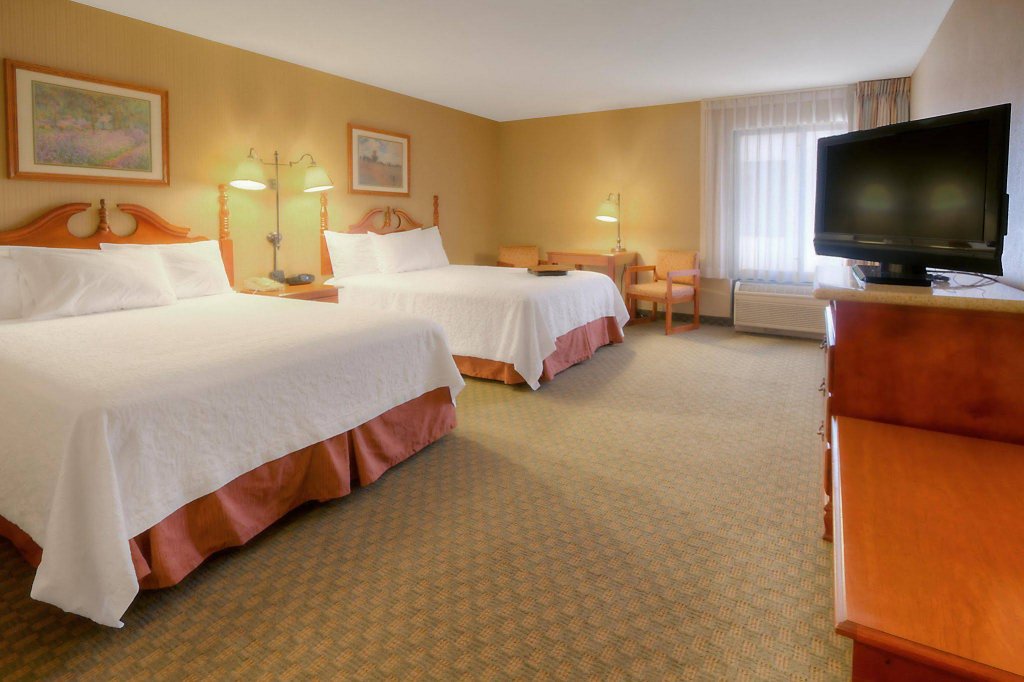 Фото Hampton Inn Billings