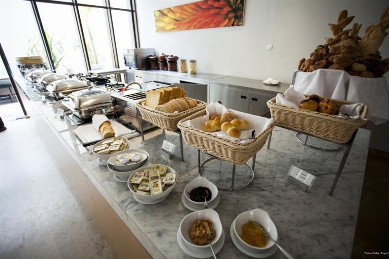 Фото Swiss-Belhotel Airport Jakarta