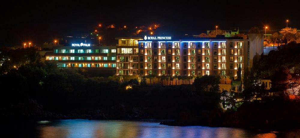 Фото отеля 2