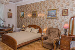 Vid na Nevu (Leytenanta Shmidta Embankment, 19), hotel