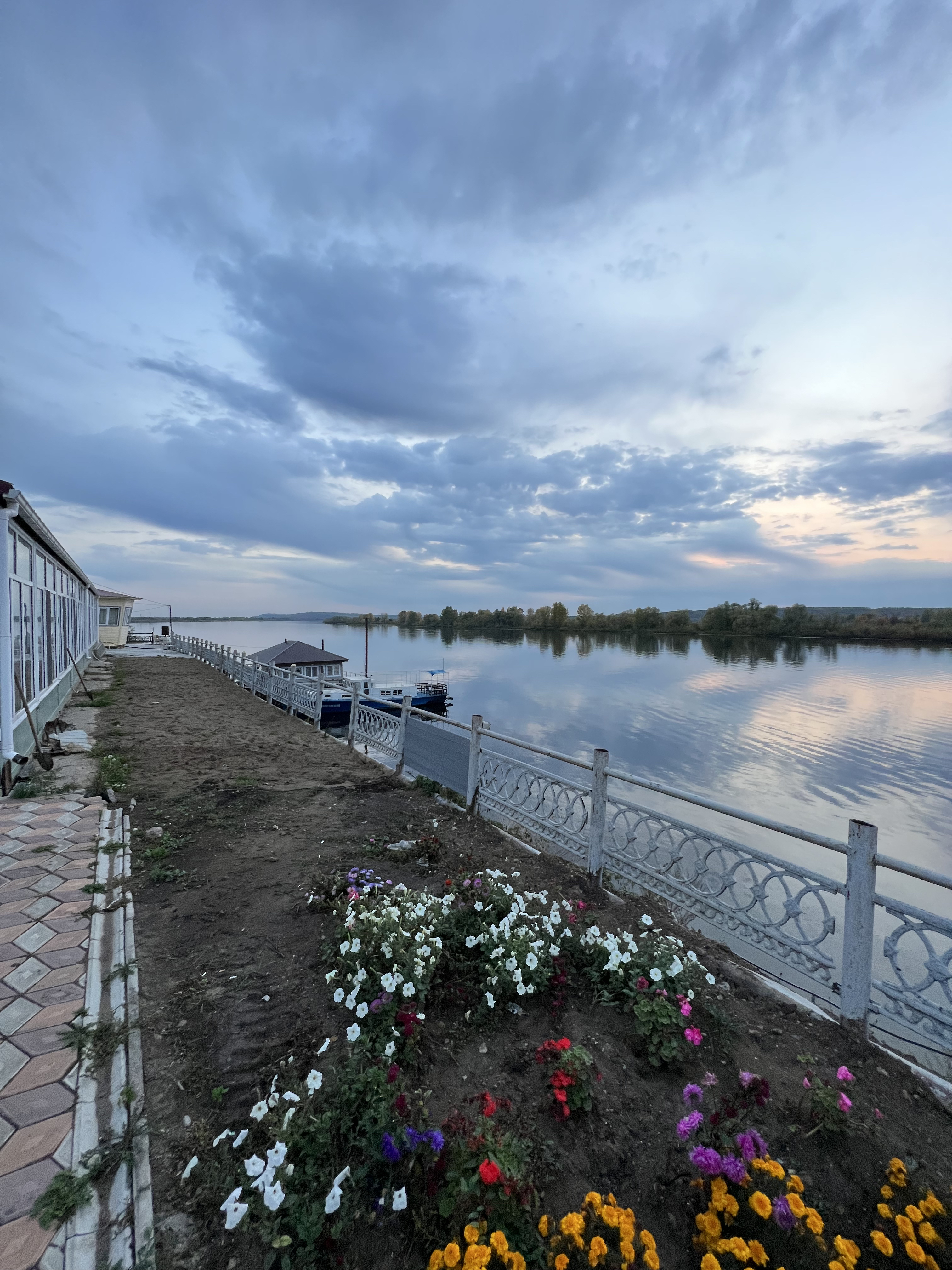 Фото Империалъ