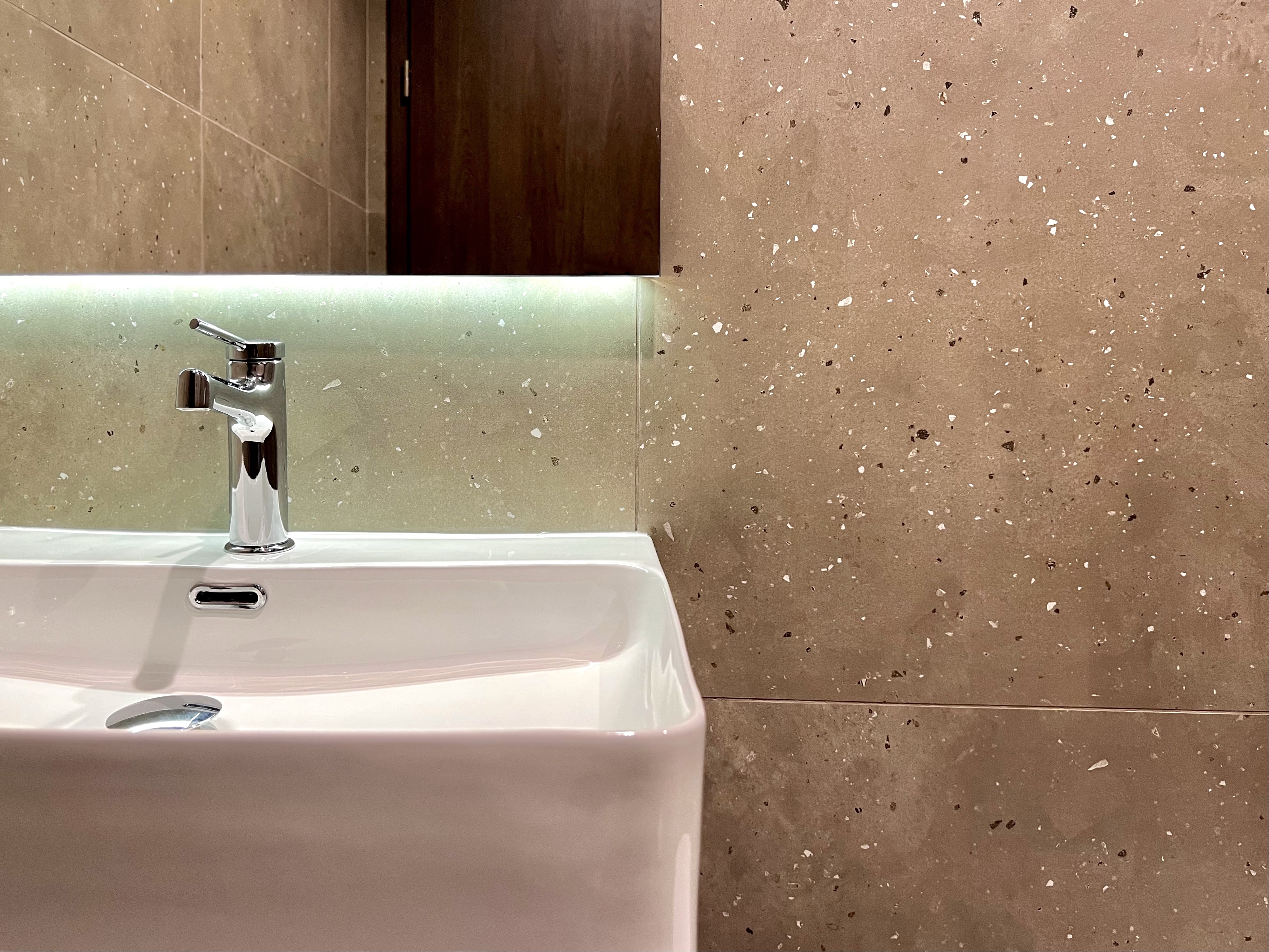 Фото Apri Hotel Perm City Center