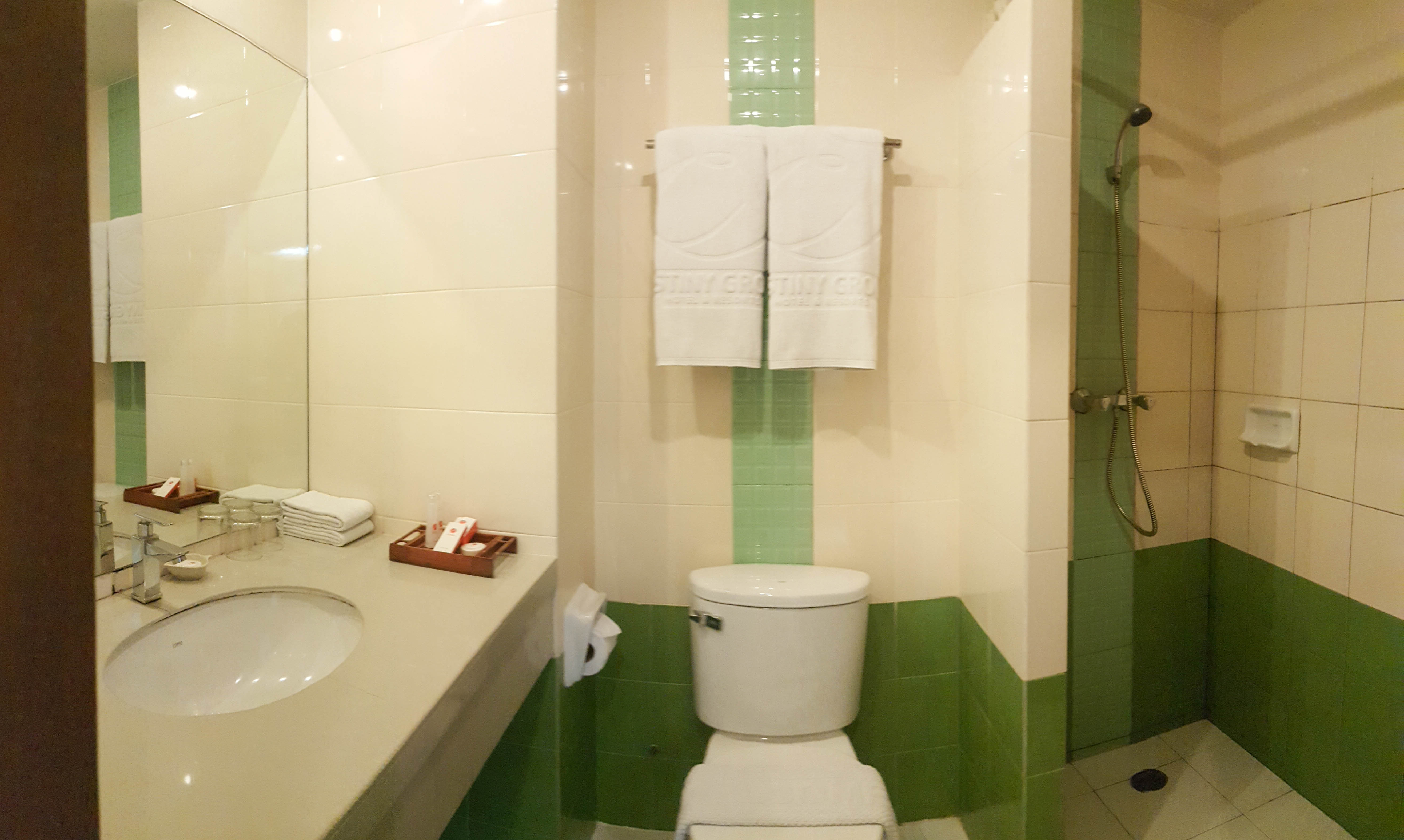 Фото Eastiny Plaza hotel