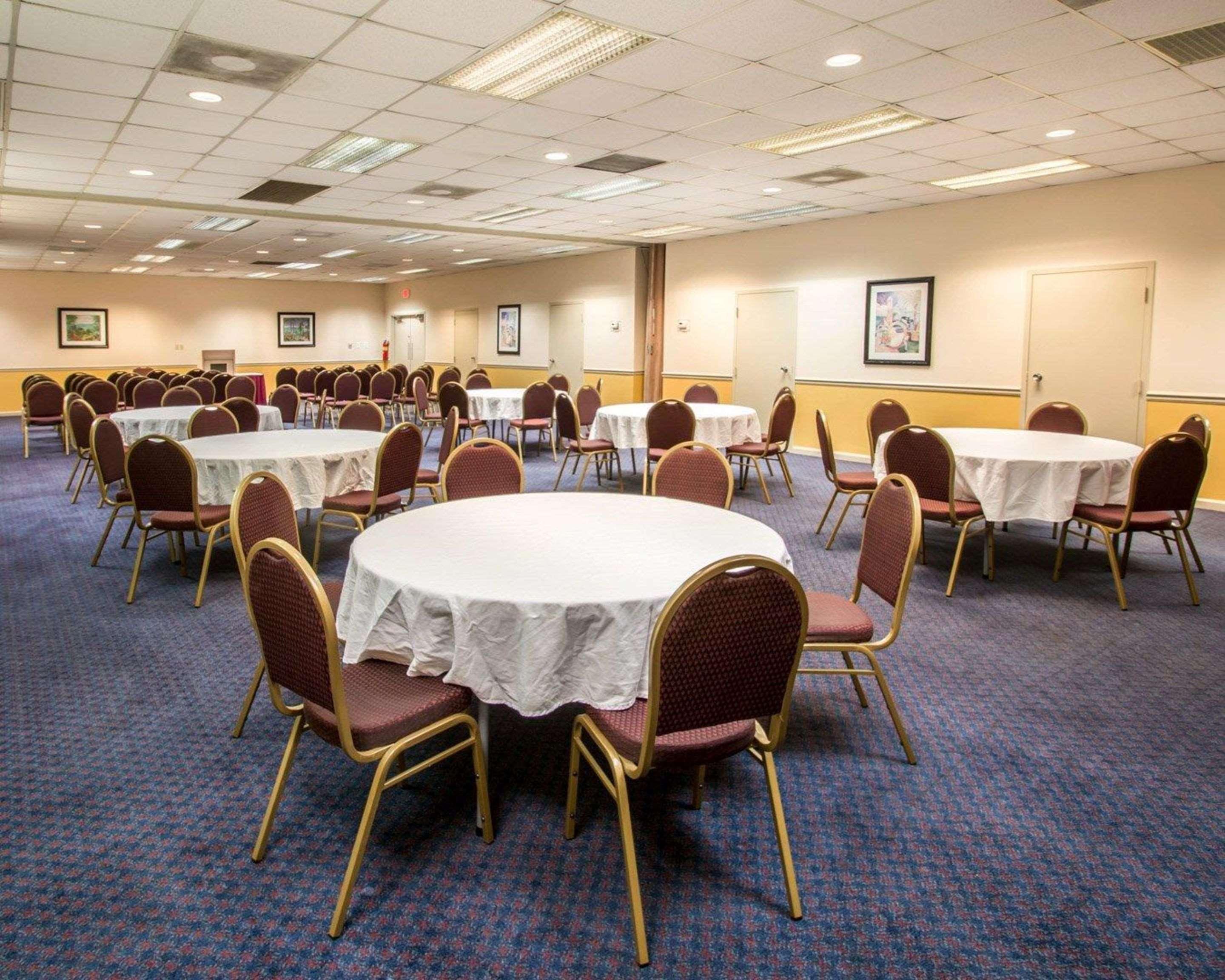 Фото Quality Inn Downtown Stuart