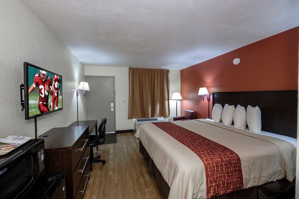 Фото Red Roof Inn Ft Myers