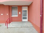 Cosme.by (Dziarzhynskaga Avenue, 125А) ، علم التجميل
