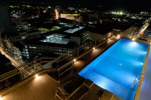 Гостиница One Central Hotel