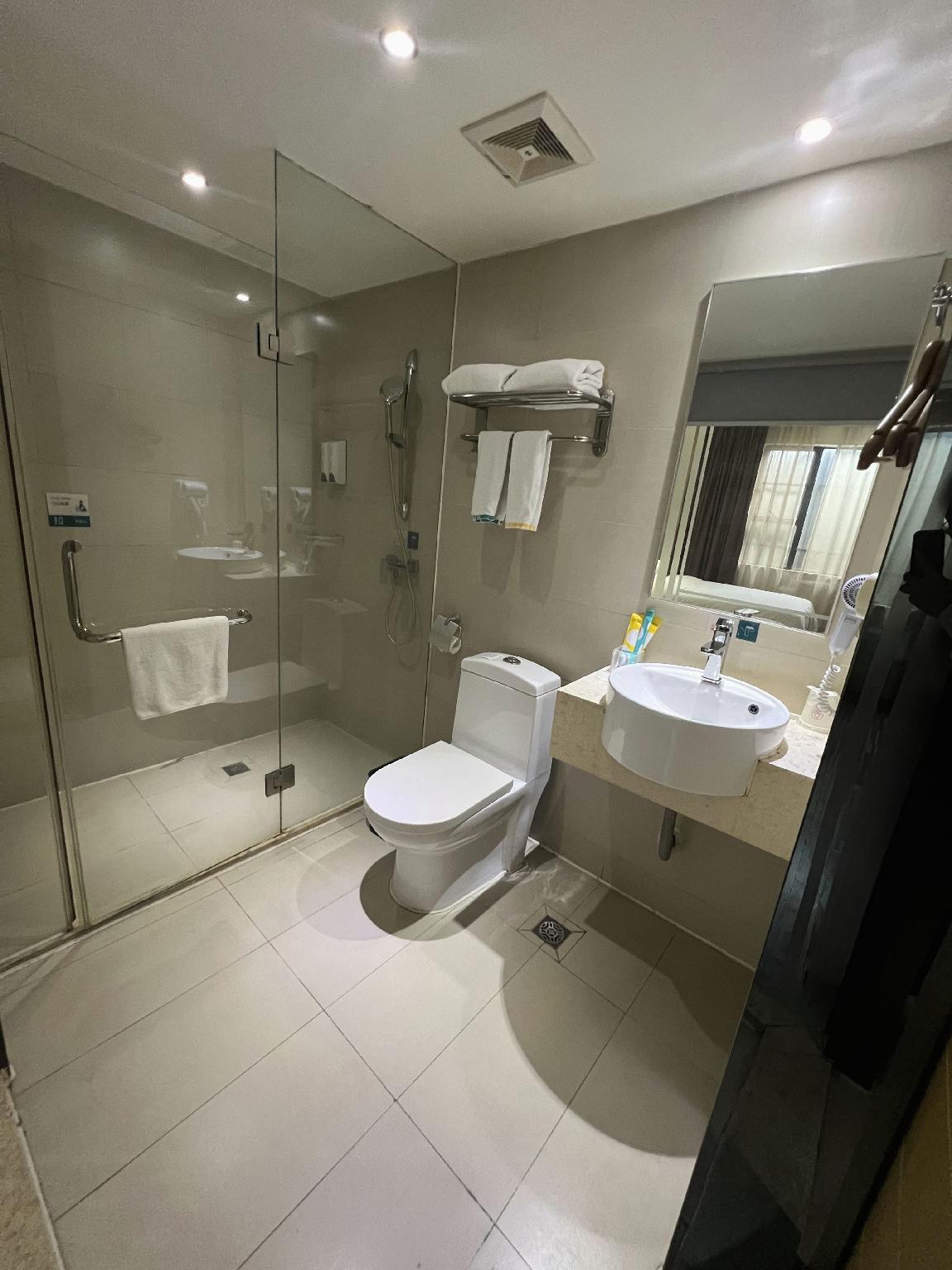 Фото City Comfort Inn Foshan Jiaokou Bus