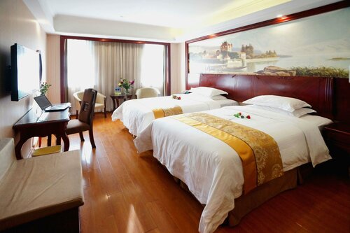 Гостиница GreenTree Inn Shanghai Waigaoqiao Free Trade Zone Express Hotel в Шанхае