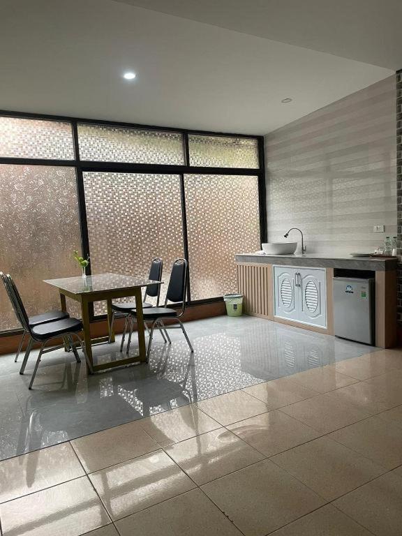 Фото Saysamphanh Hotel