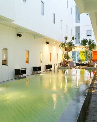 Гостиница Amaris Hotel Sunset Road