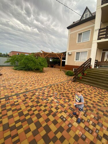 Дом в аренду Высокий берег в Таманском