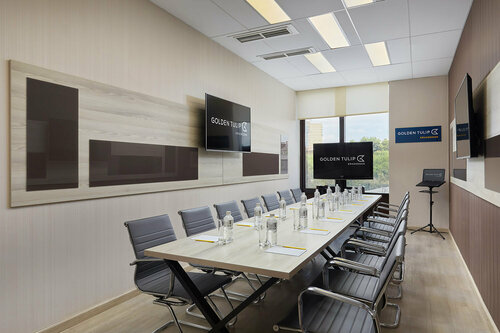 Гостиница Golden Tulip Krasnodar в Краснодаре