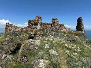 Berdkunq Fortress (Gegharkunik Region, Berdkunq), landmark, attraction