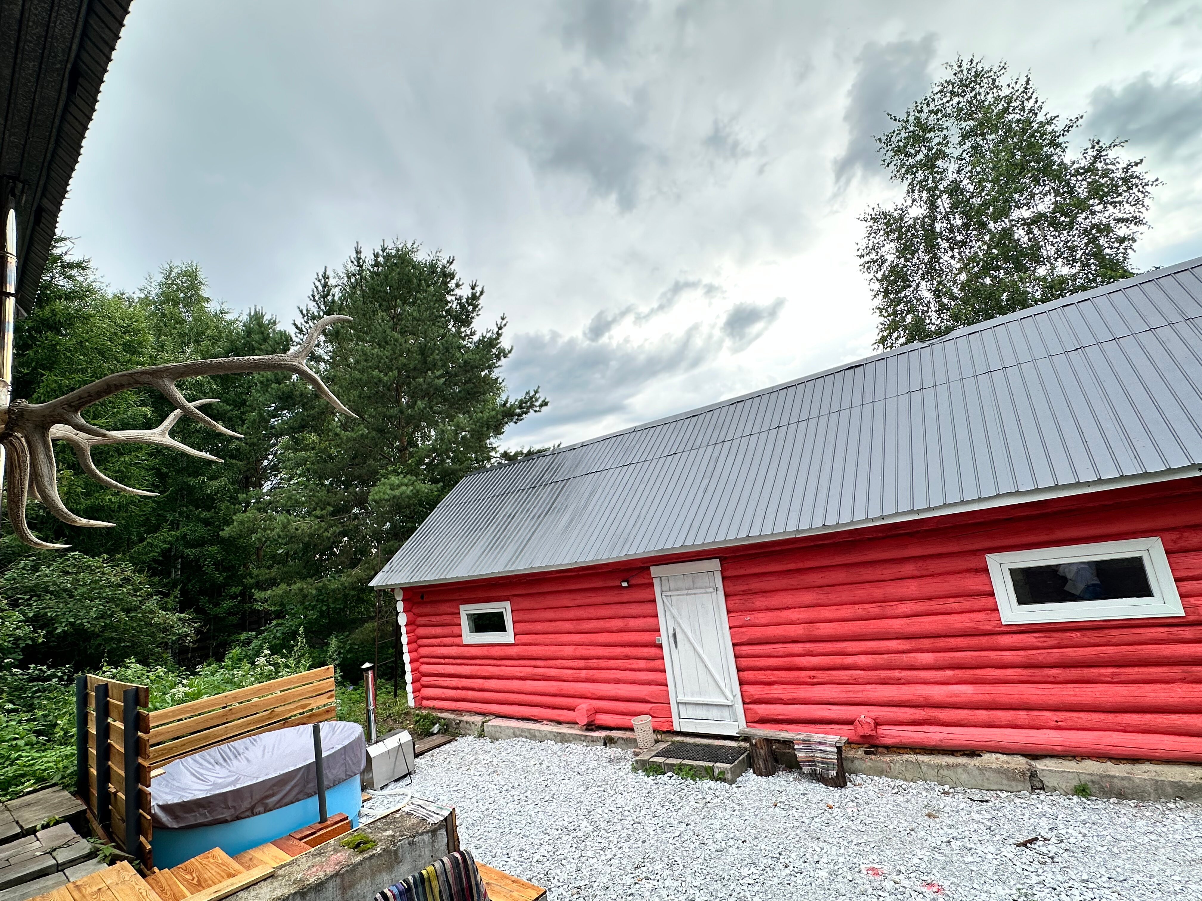 Фото Дом в лесу