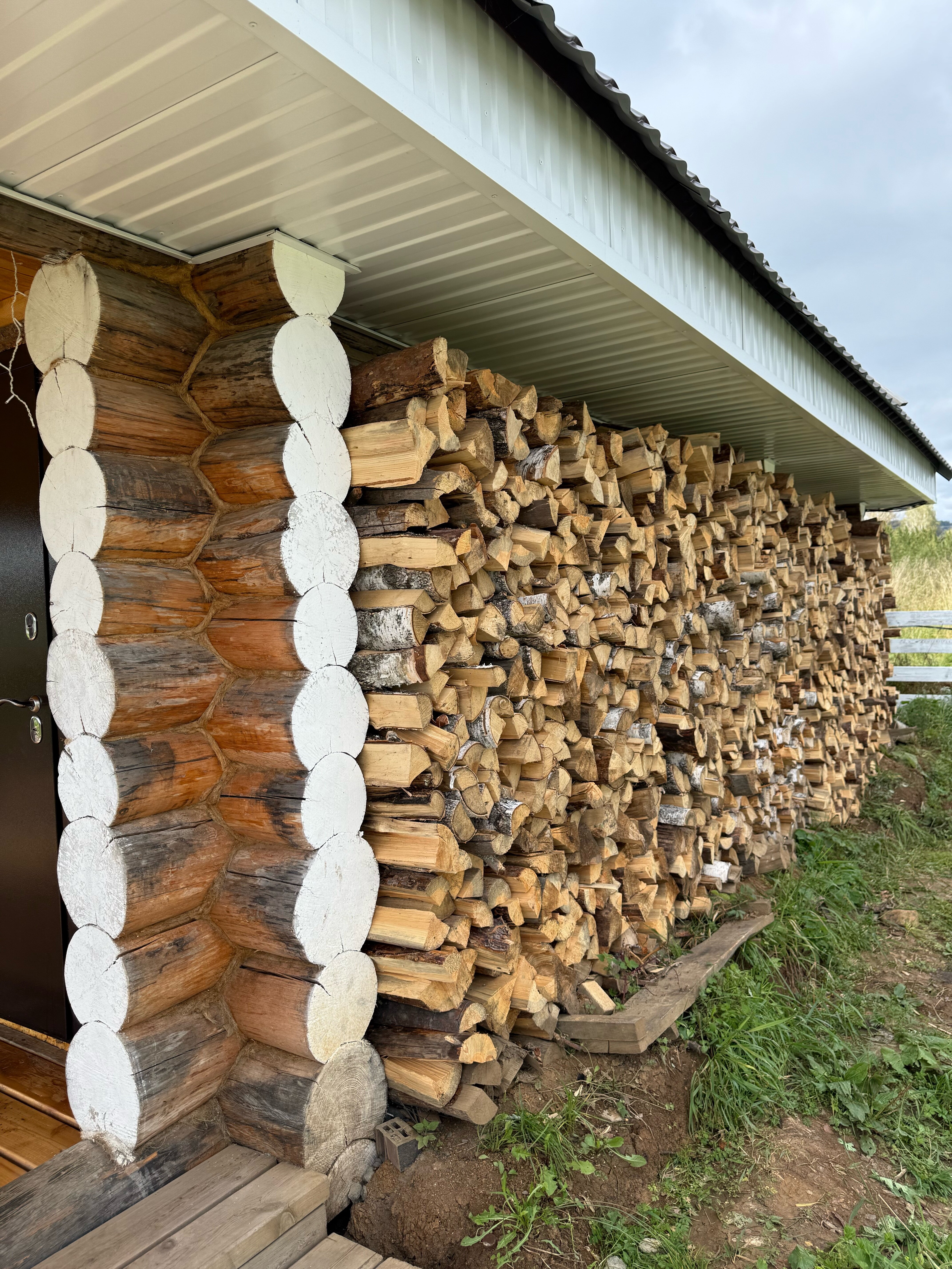 Фото Славянка