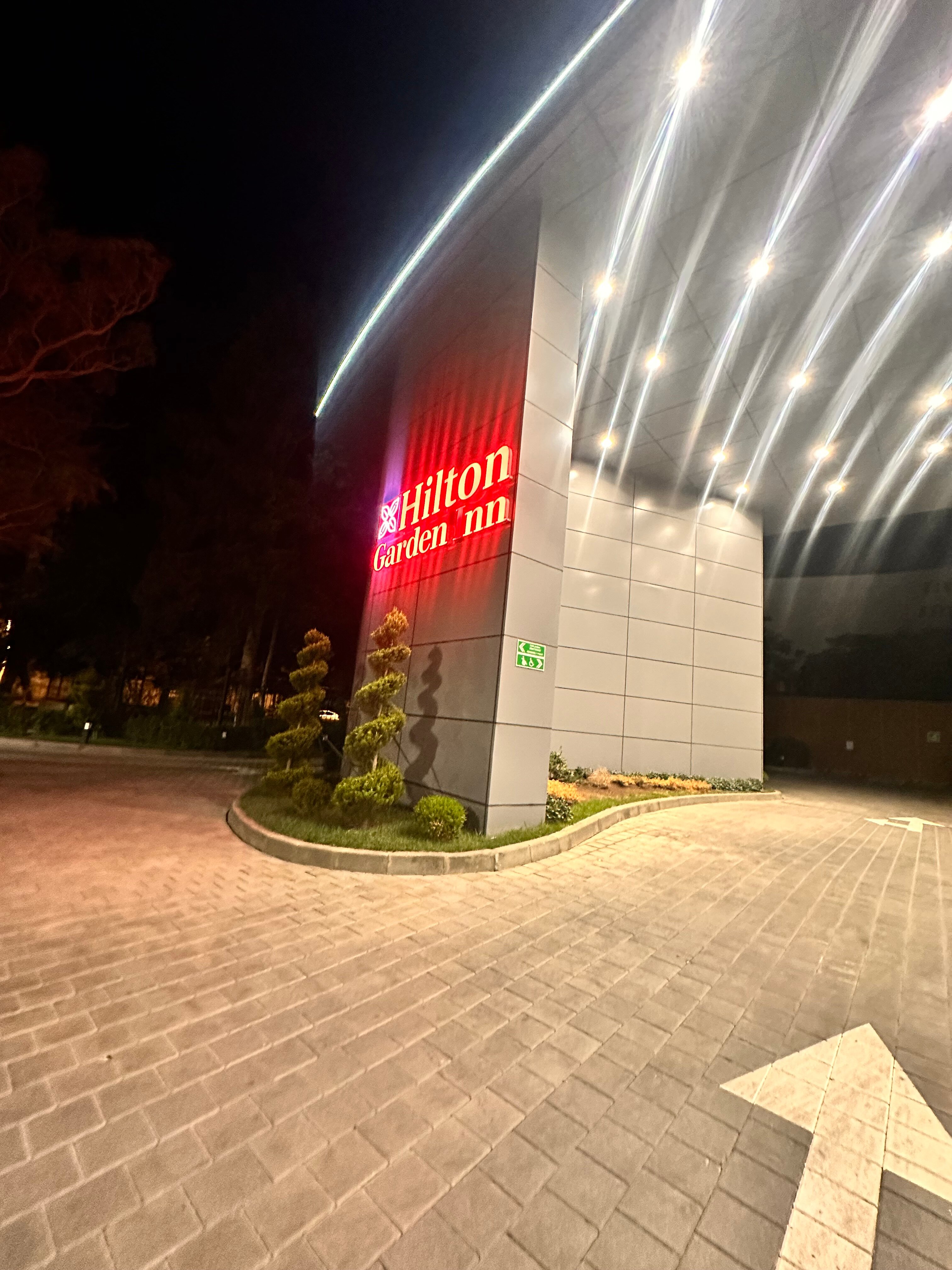 Фото Hilton Garden Inn Baku