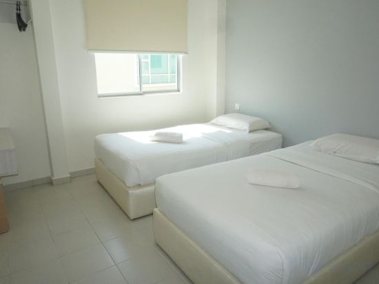 Фото Sun Inns Meru Raya