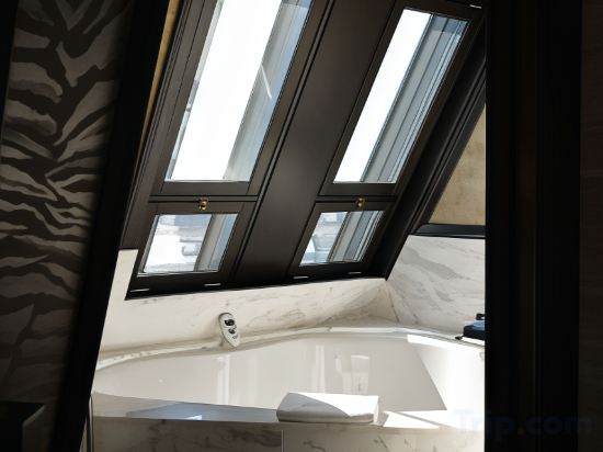 Фото Hotel TwentySeven