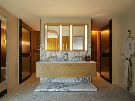 Фото Ace Hotel Sydney