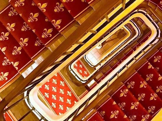 Фото Saint-Paul Rive-Gauche