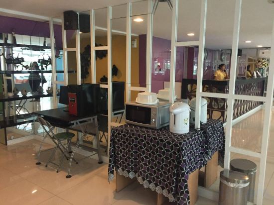 Фото Holidays Home Pattaya