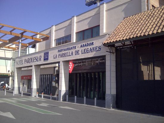 Фото отеля 2