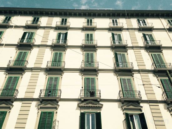 Фото B&B Hotel Napoli