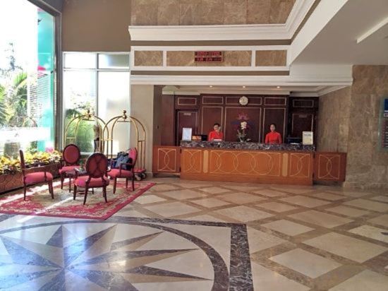 Фото Petro Hotel