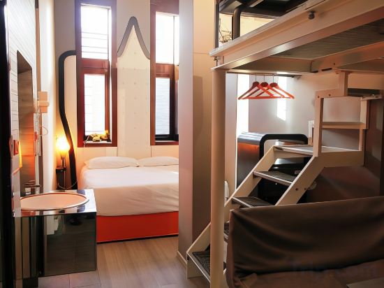 Фото Orange Hotel