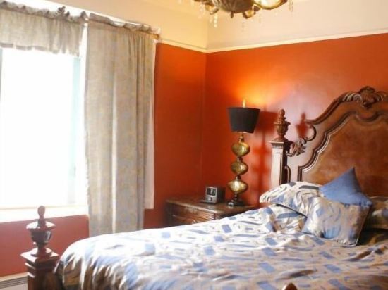 Фото Fitzgerald Hotel