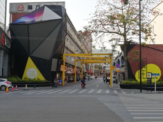 Фото Paco Business Hotel Guangzhou Tianpingjia Metro Branch