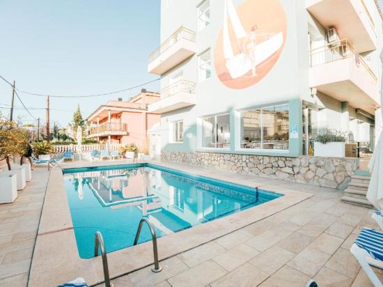 Фото 4U Miranda Hotel