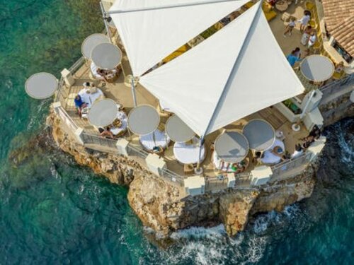 Гостиница Monte Carlo Beach в Монако