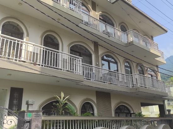 Фото Hotel Yog Tapovan