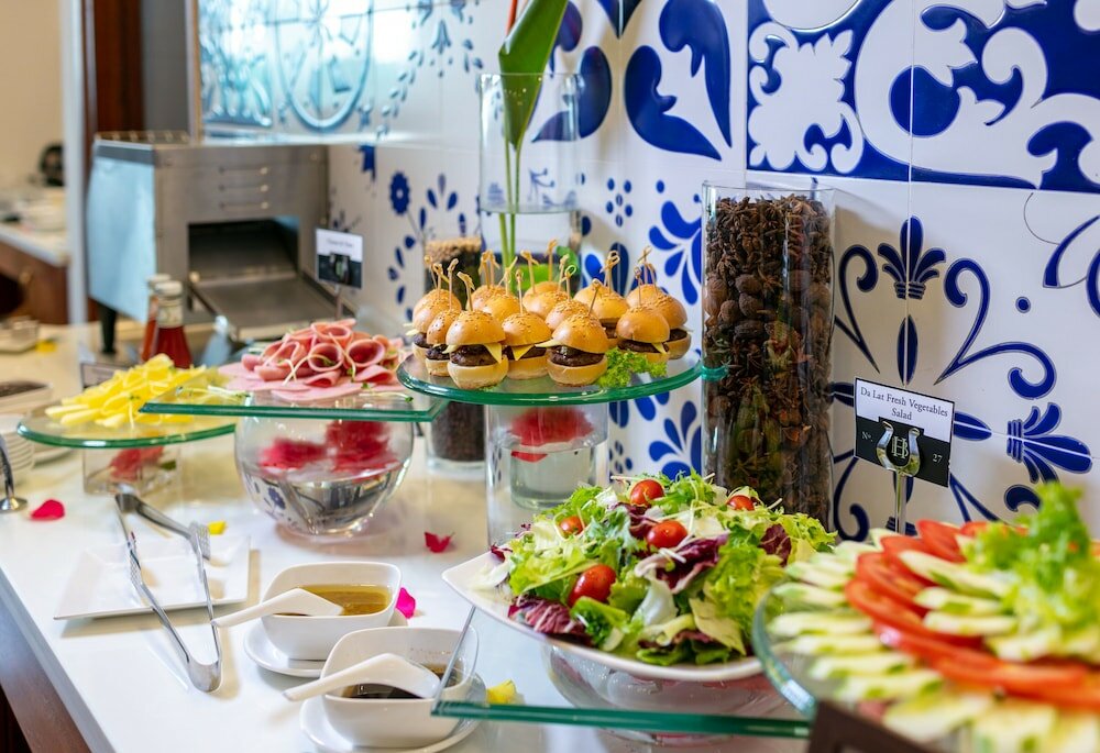 Фото Hai Bay Hotel