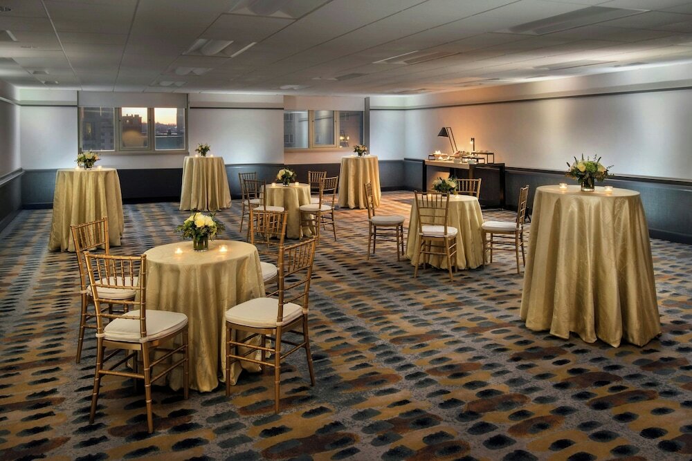 Фото Sheraton Boston, a Marriott Hotel