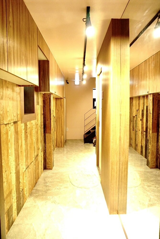 Фото Capsule Majung