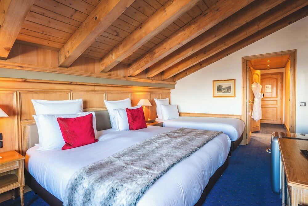 Фото Hotel Carlina Courchevel