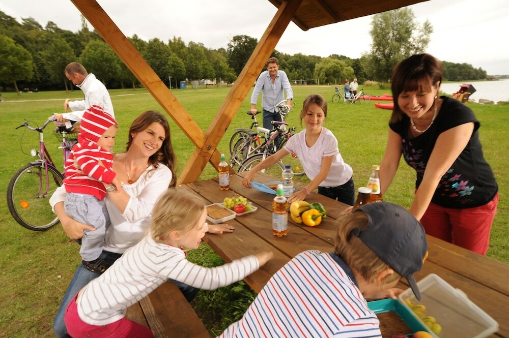 Фото Hotel am Schlosspark