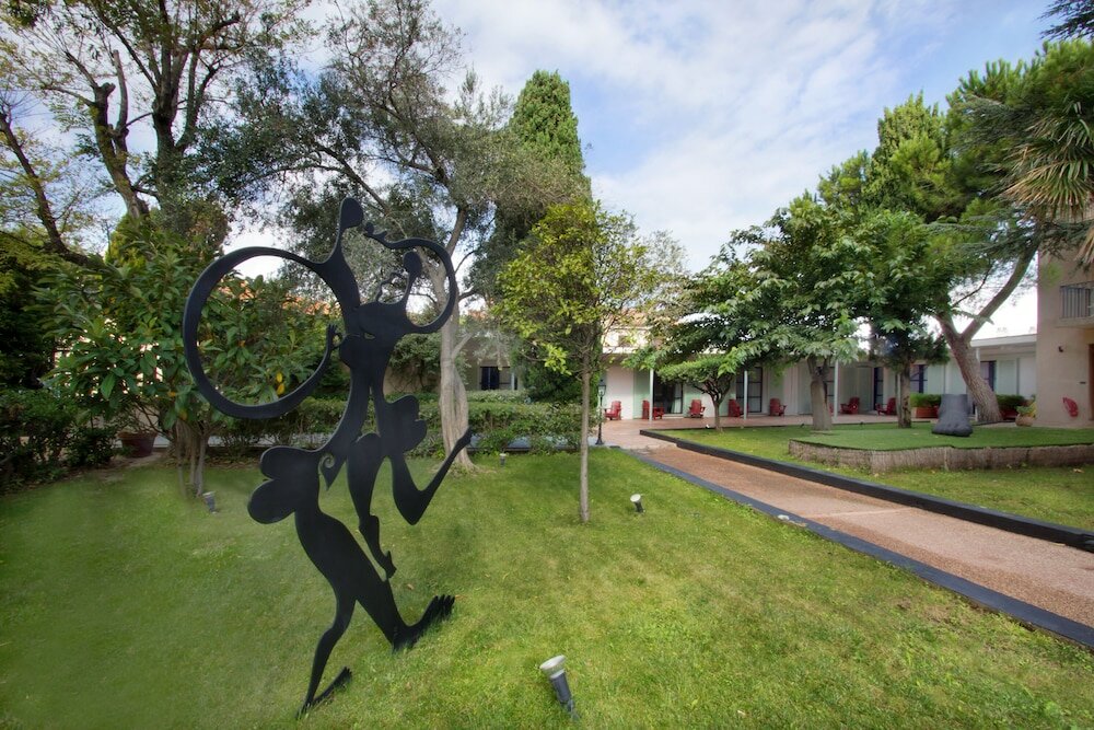 Фото Mercure Marseille Centre Bompard La Corniche