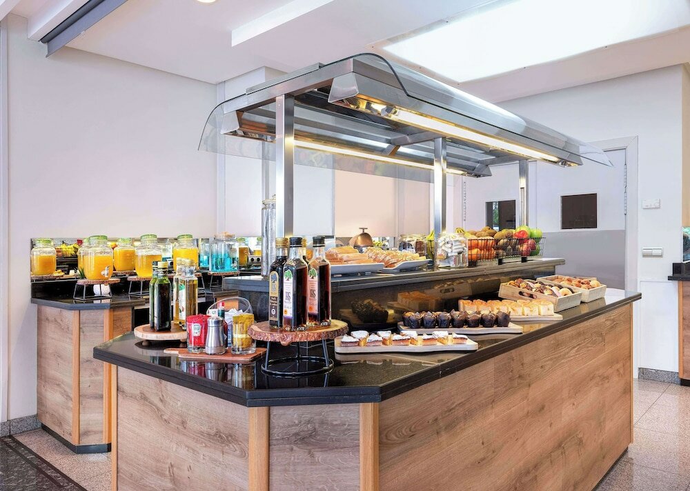 Фото Hotel Leon Camino Affiliated by Melia