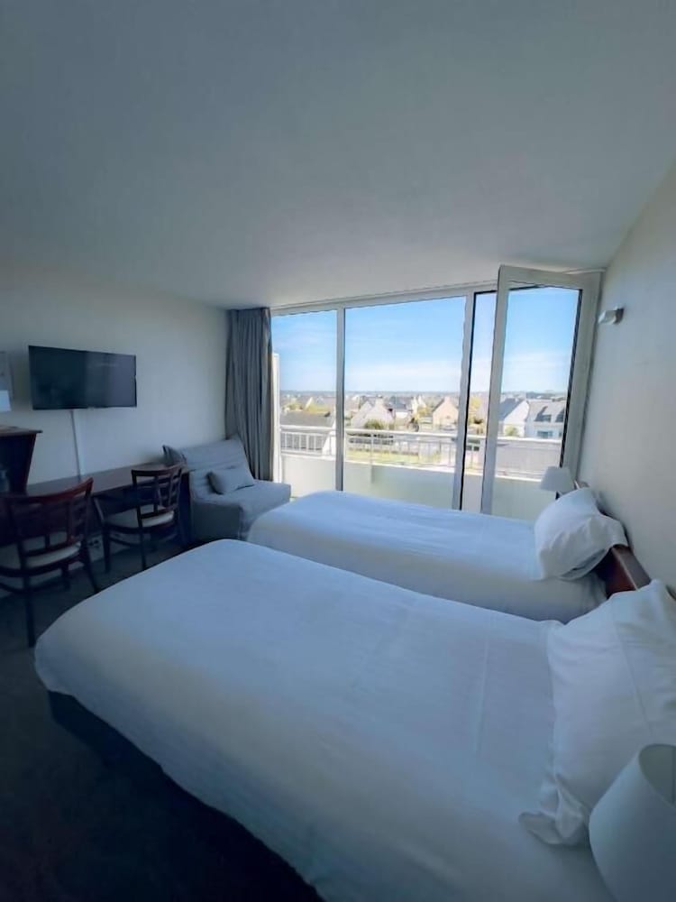 Фото Brit Hotel Saint Brieuc