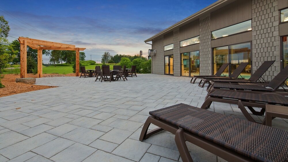 Фото Best Western Pembroke Inn & Conference Centre