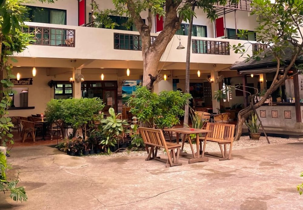 Фото Lamphu House Bangkok